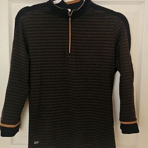 Women's Tail Activewear top